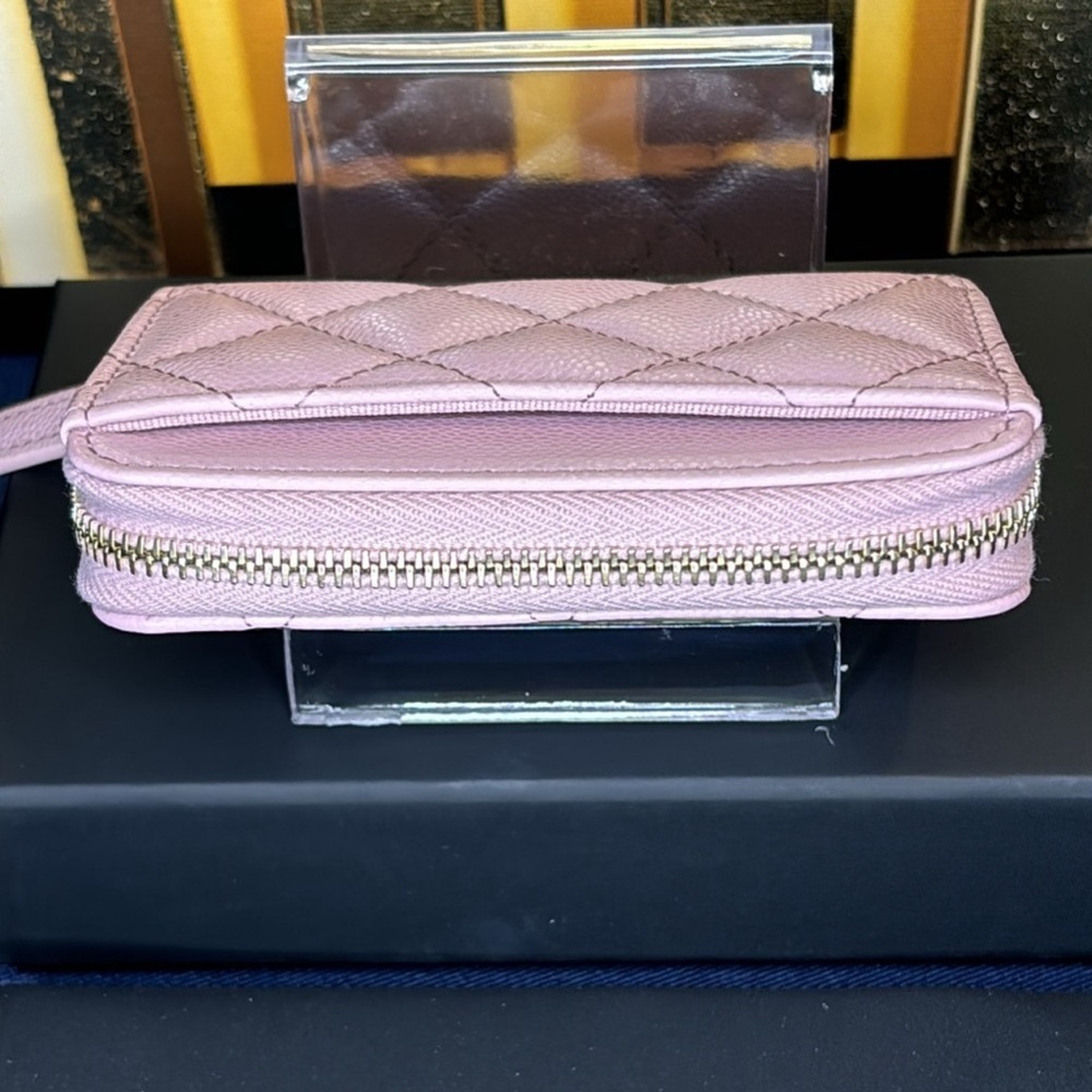 ❤️HOST PICK❤️Chanel Pink Quilted Wallet - Picture 5 of 10